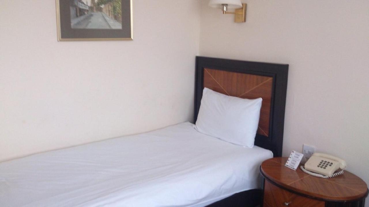 Coventry Hill Hotel מראה חיצוני תמונה